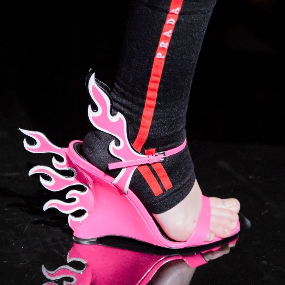 Prada flame wedges - Picture 3 of 4